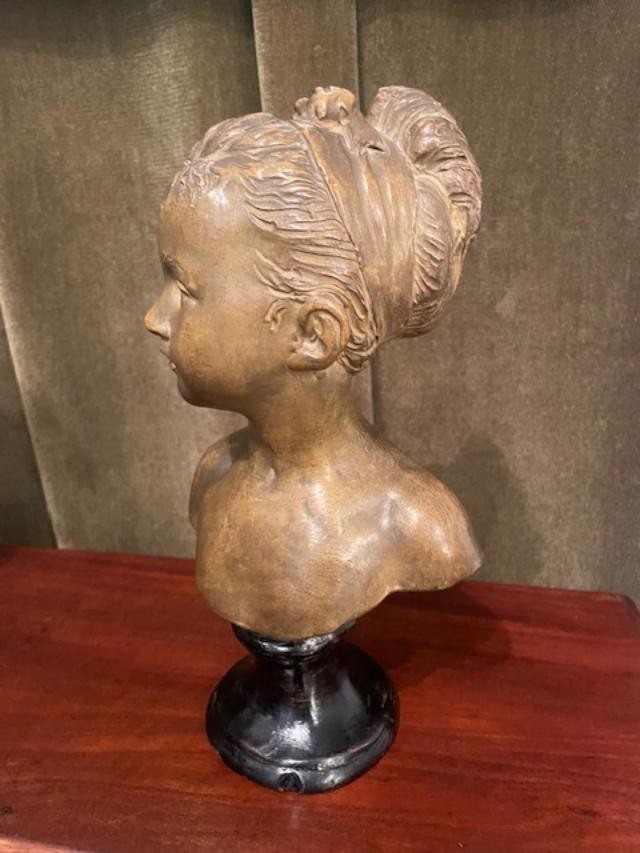 Buste de jeune fille de Houdon en terre cuite-photo-3