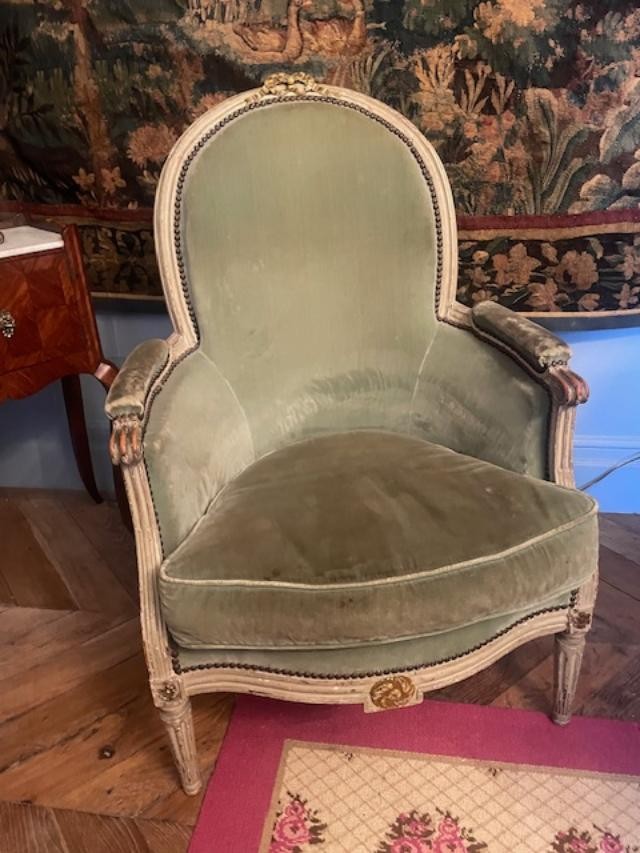 Large And Spacious 18th-century Bergère Armchair In Lacquered Wood, Louis XVI Period-photo-2