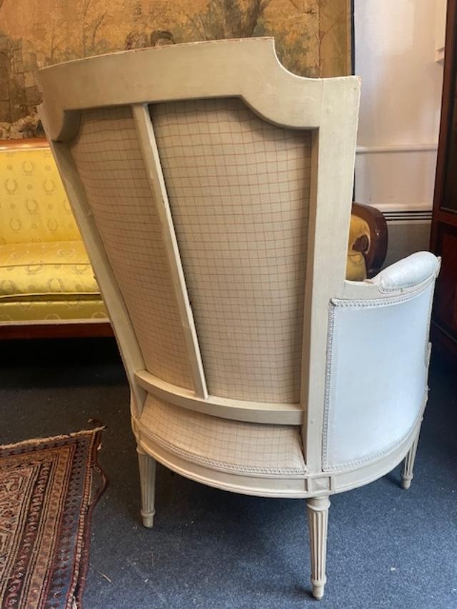 Bergère en bois mouluré etsculpté d'époque Louis XVI-photo-4