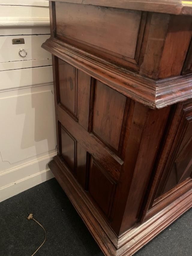 Buffet fin 17 ème en bois naturel-photo-4