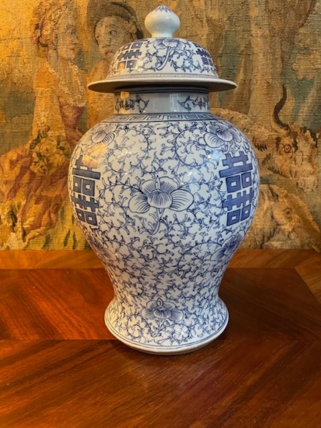 Large Covered Vase In Blue And White