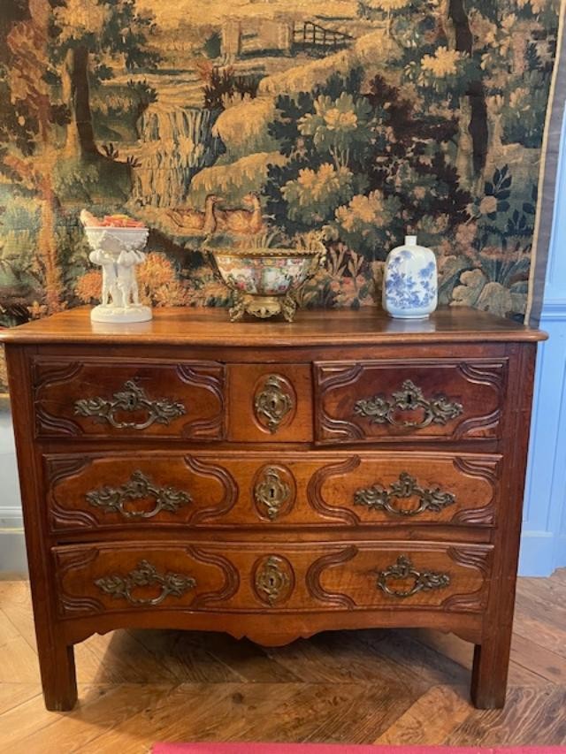 18th Century Parisian Walnut Chest Of Drawers-photo-2