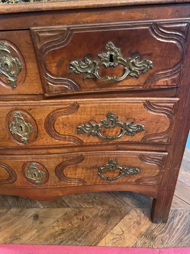 18th Century Parisian Walnut Chest Of Drawers-photo-4
