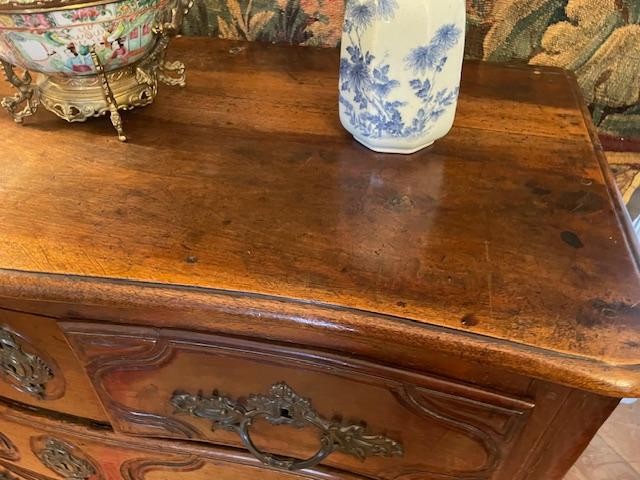 18th Century Parisian Walnut Chest Of Drawers-photo-2