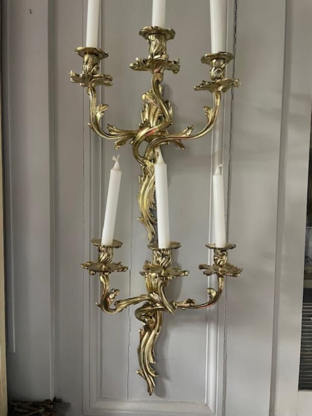 Grande paire d'appliques en bronze doré de style Louis XV-photo-2