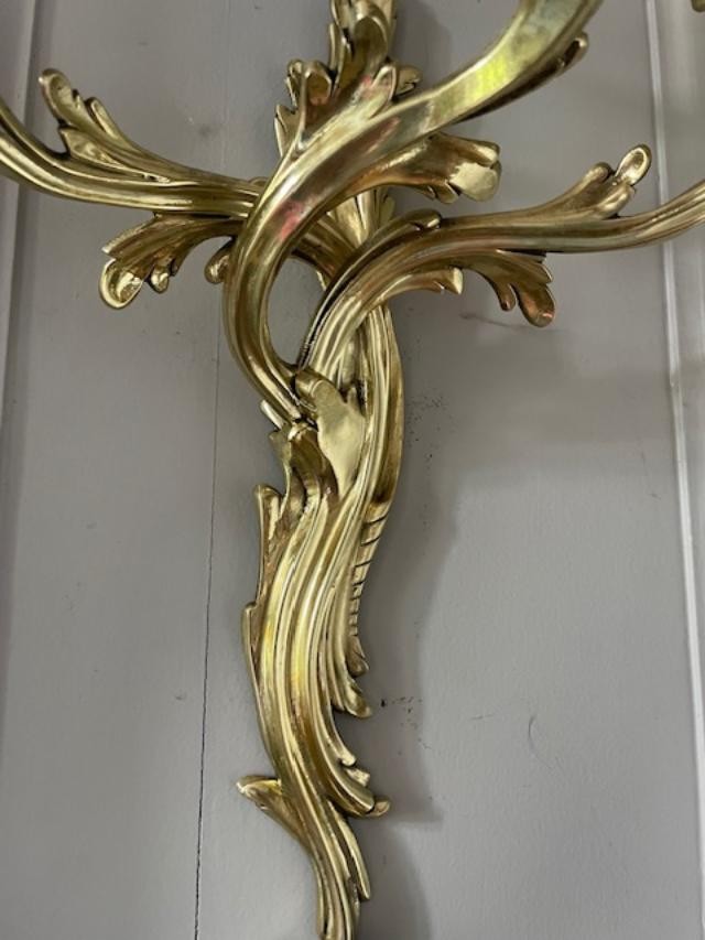 Grande paire d'appliques en bronze doré de style Louis XV-photo-3