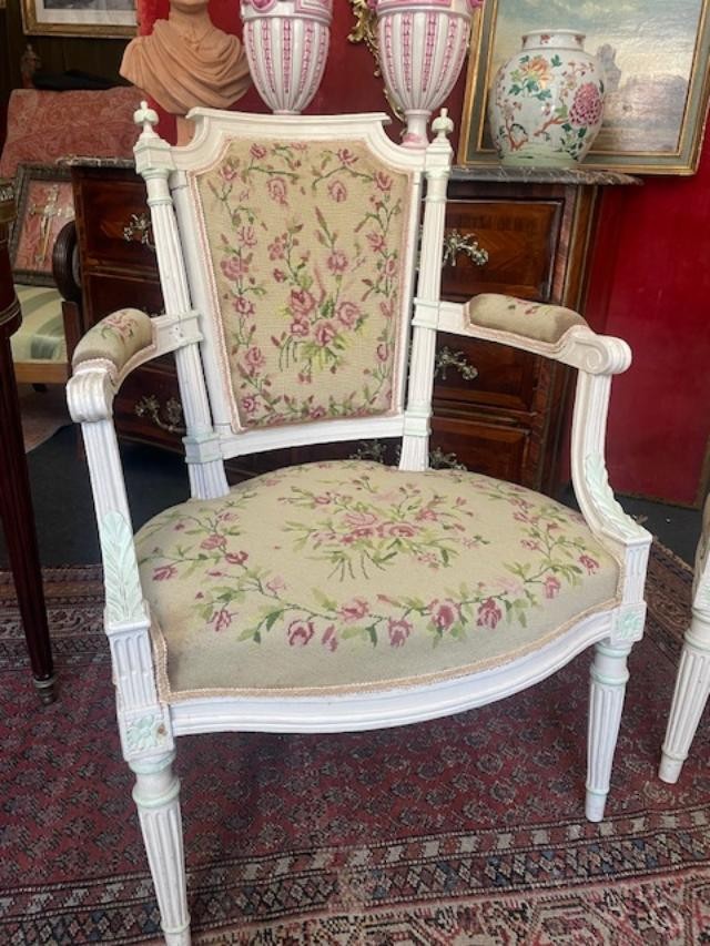 Pair Of 18th-century Louis XVI Period Armchairs With Detached Columns-photo-2