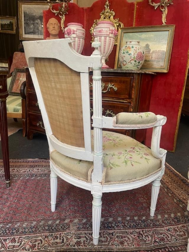 Pair Of 18th-century Louis XVI Period Armchairs With Detached Columns-photo-2
