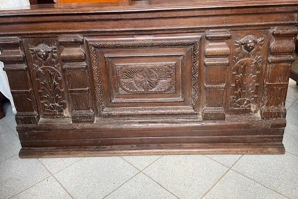 Important Oak Chest, Partly 17th Century