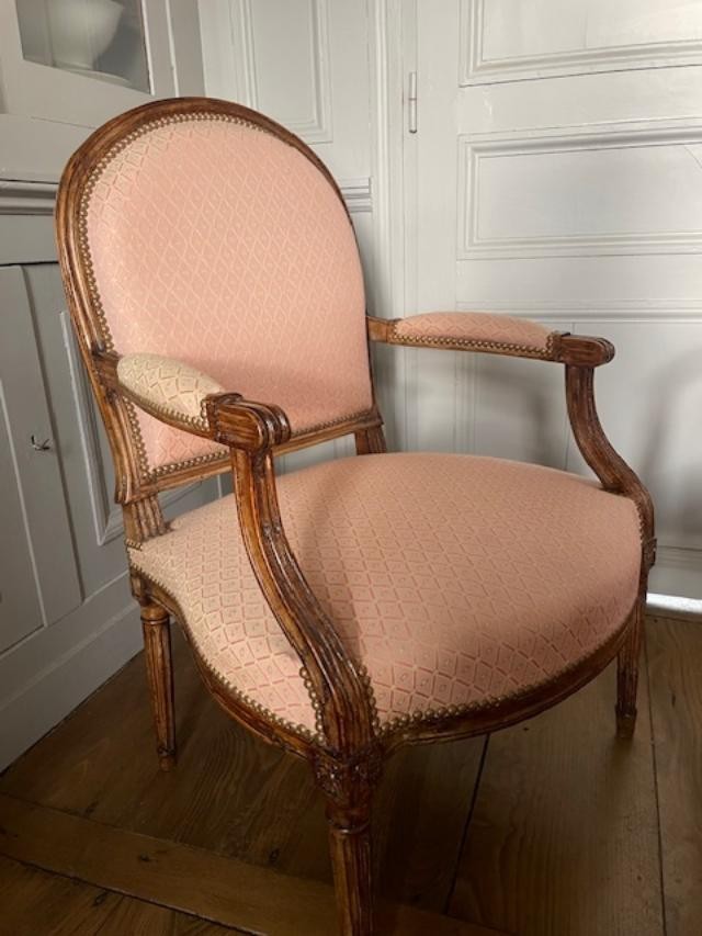 Paire de dossiers plats 18 ème , d'époque Louis XVI-photo-2