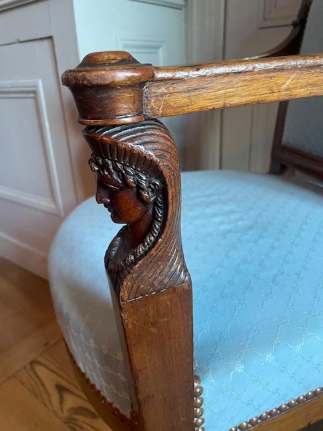 Fauteuil fin 18 &egrave;me en acajou blond-photo-2