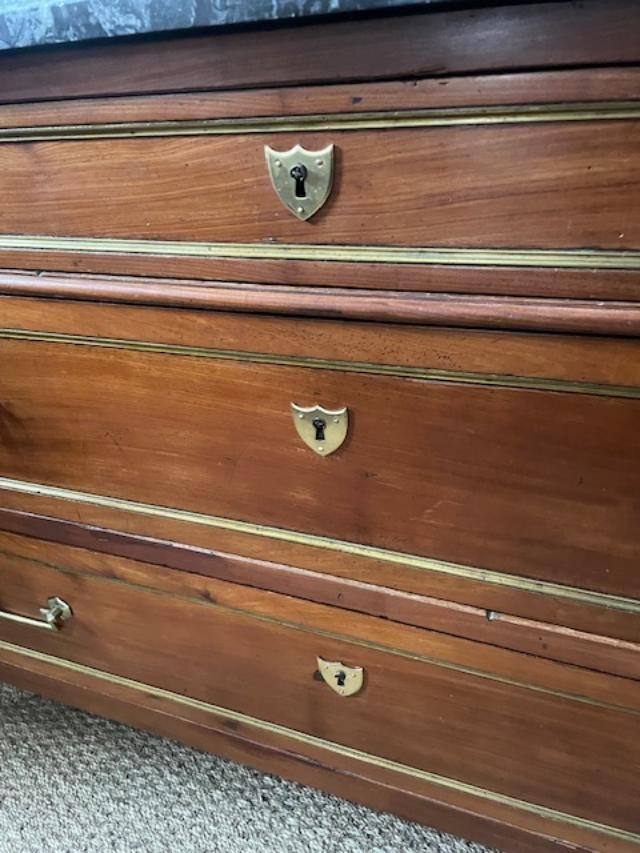 Commode 18 ème en acajou d'époque Louis XVI-photo-1