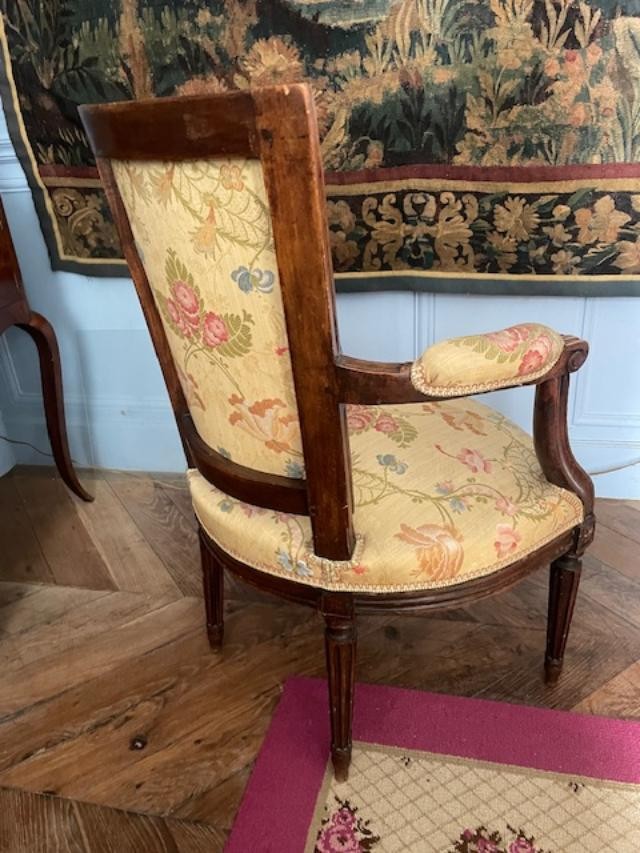 18th Century Louis XVI Armchair-photo-4