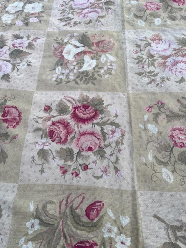Important Small-stitch Rug In The Spirit Of The Soap Factory-photo-2