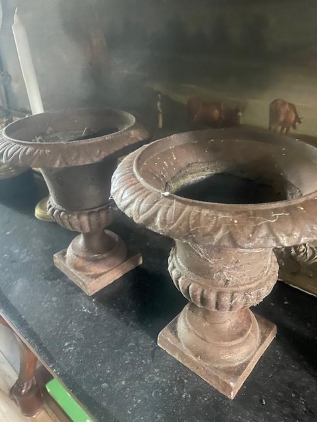 Paire de vases Médicis en fonte-photo-4