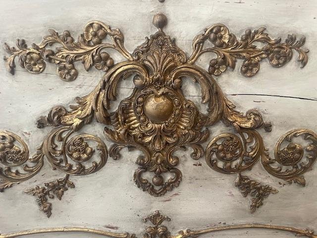 Louis XV-style Carved And Gilded Wooden Door Lintel-photo-3