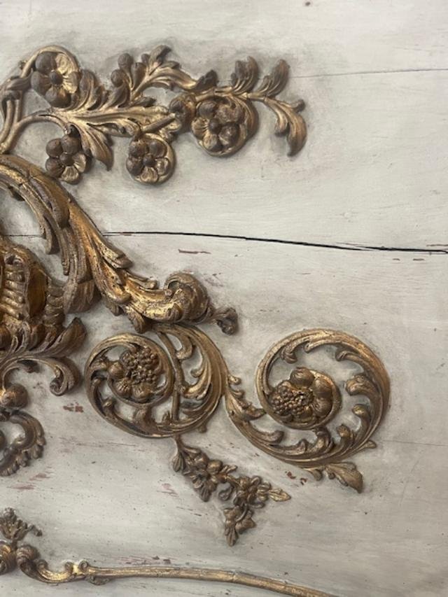 Louis XV-style Carved And Gilded Wooden Door Lintel-photo-2