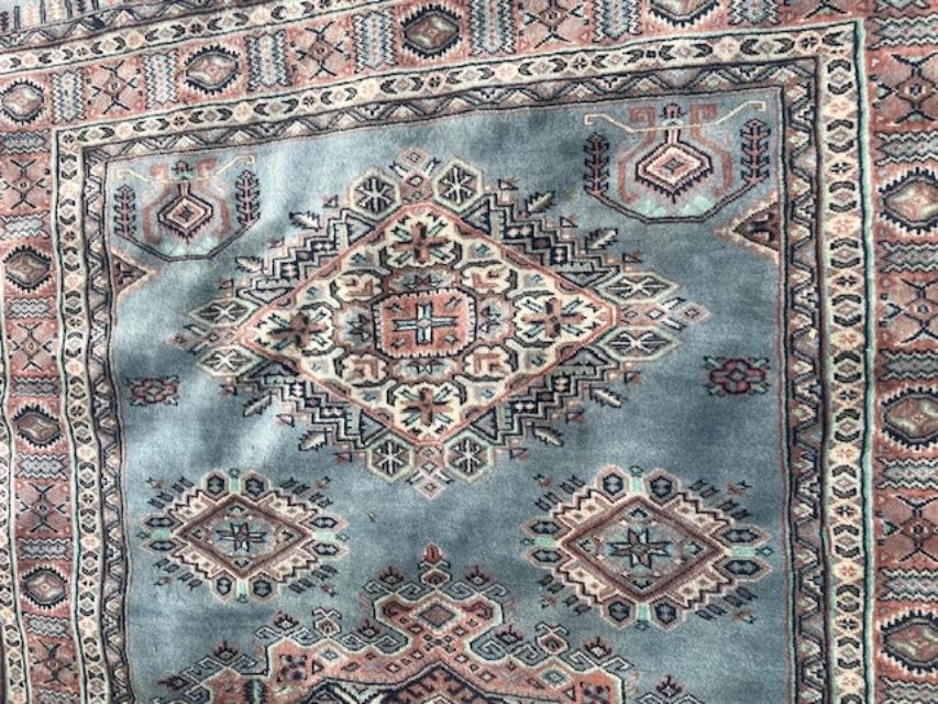 Hand-knotted Wool Oriental Rug-photo-3