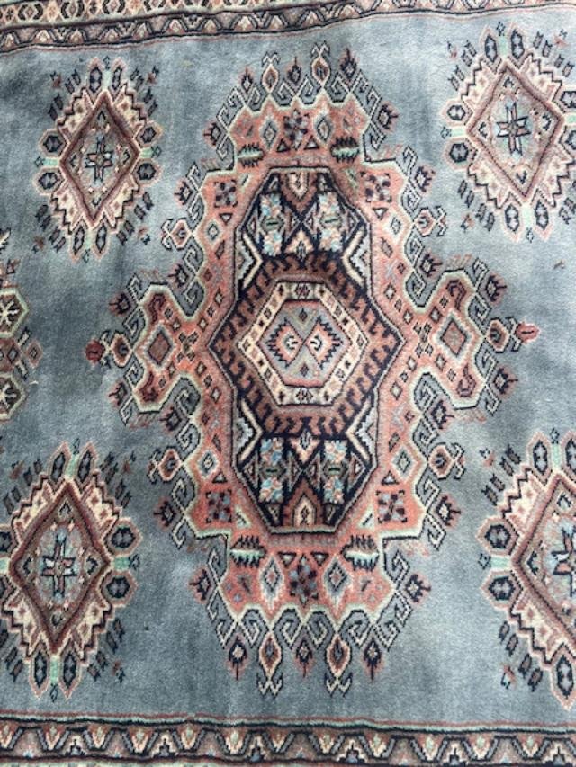 Hand-knotted Wool Oriental Rug-photo-4