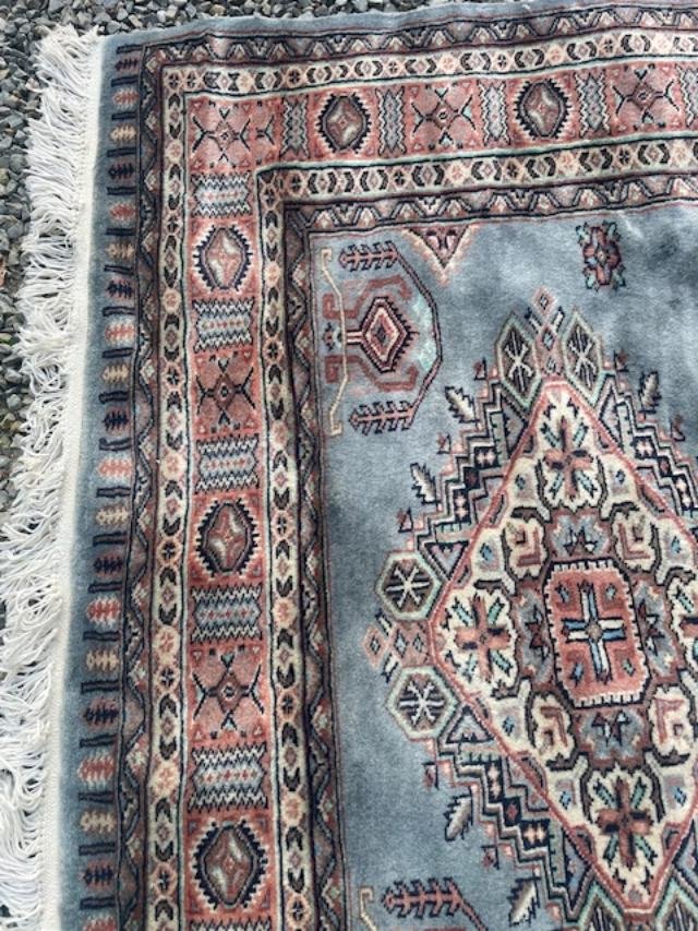 Hand-knotted Wool Oriental Rug-photo-3