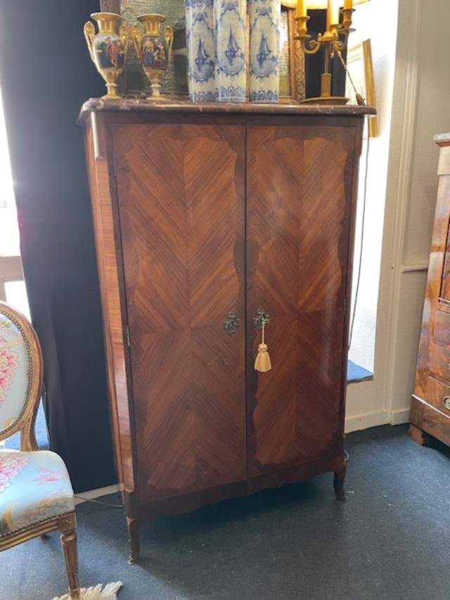 Small Veneered Wooden Cabinet From The Early 19th Century.