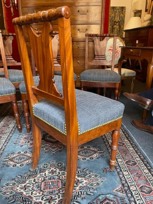 Suite de 6 chaises en acajou début 19 ème-photo-4