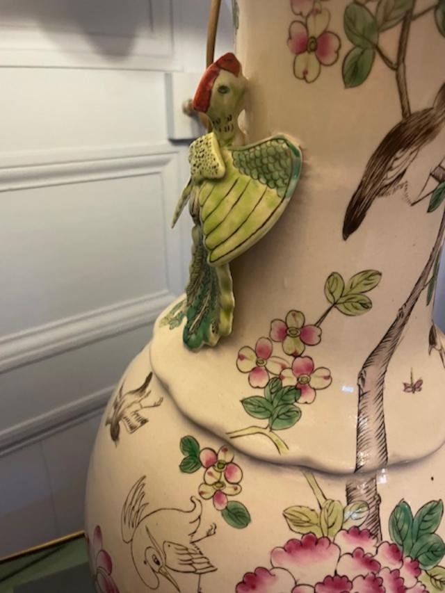 Large Chinese Porcelain Vase Converted Into A Lamp-photo-3