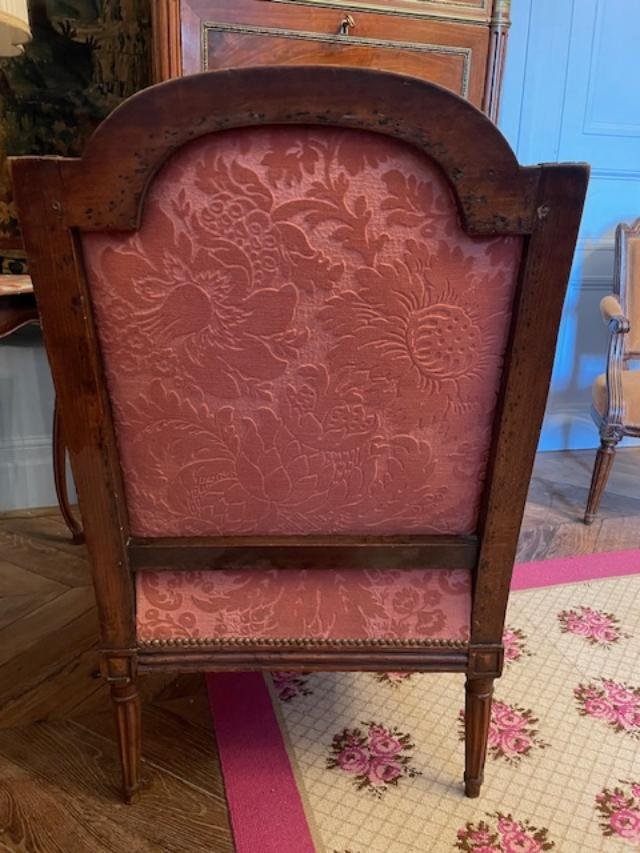Louis XVI-era Natural Wood Bergère Chair-photo-2