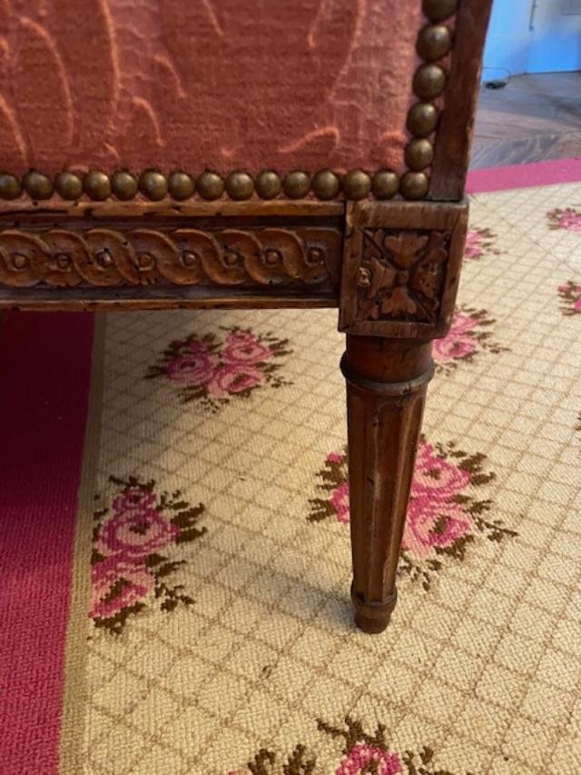 Louis XVI-era Natural Wood Bergère Chair-photo-3