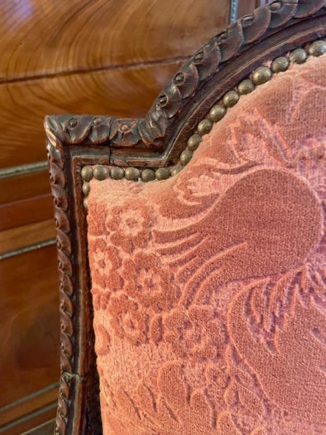 Louis XVI-era Natural Wood Bergère Chair-photo-4