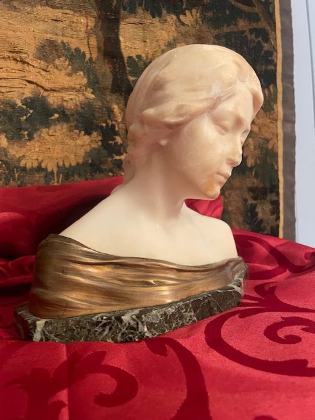 Bust Of A Young Woman On A Marble Base, Circa 1900-photo-3