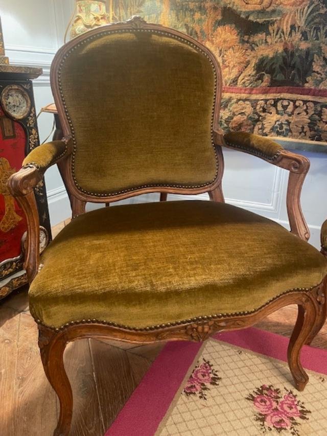 Pair Of 18th-century Armchairs With Flat Backs From The Louis XV Period-photo-3