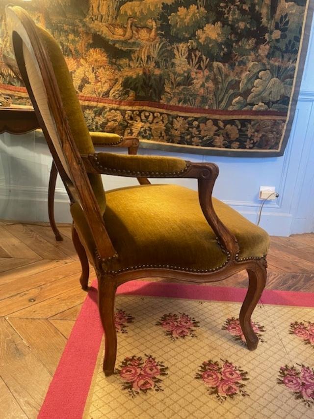 Pair Of 18th-century Armchairs With Flat Backs From The Louis XV Period-photo-3