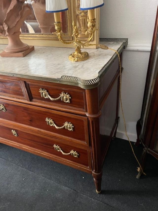 Louis XVI-era Mahogany Chest Of Drawers-photo-4