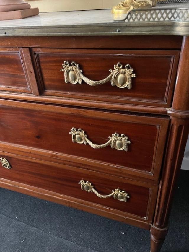 Louis XVI-era Mahogany Chest Of Drawers-photo-2