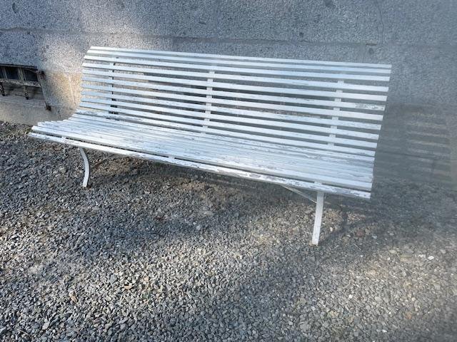 Banc de jardin