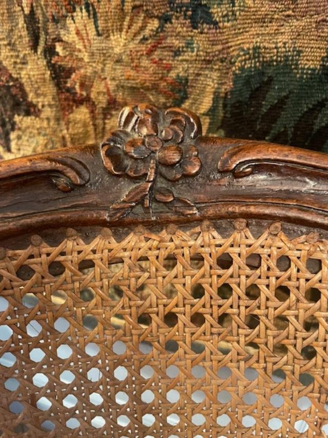 Fauteuil de bureau 18 ème canné en bois naturel d'époque Louis XV-photo-2
