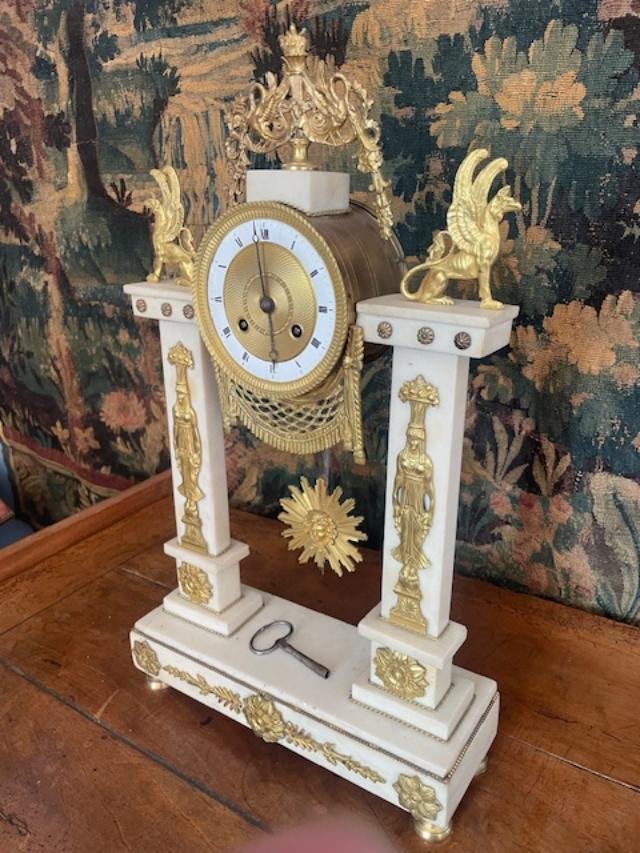 Importante pendule portique fin 18 ème d'époque Directoire-photo-6