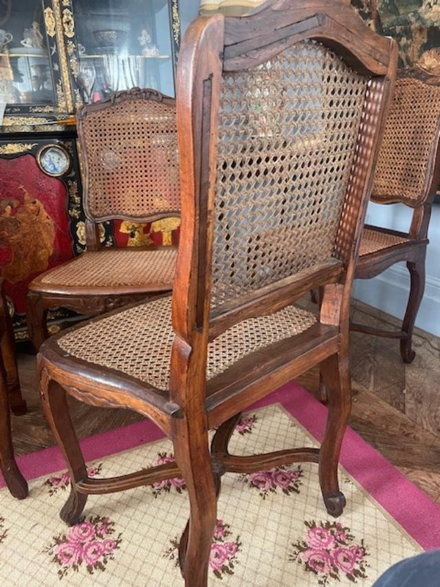 Suite de cinq chaises en bois naturel 18 ème d'époque Louis XV-photo-1
