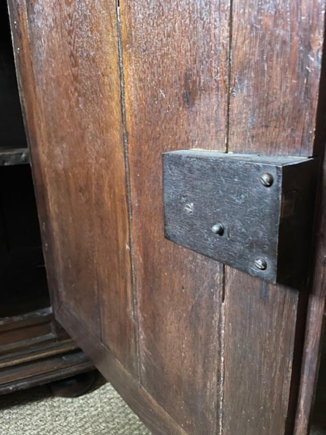 18th-century Sideboard Made Of Natural Wood.-photo-6