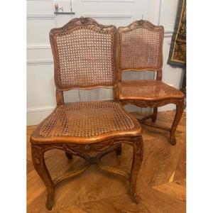 Paire de chaises en bois naturel d'époque Louis XV milieu du 18 ème siècle