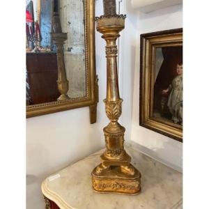 Important pied de lampe en bois doré d'époque empire