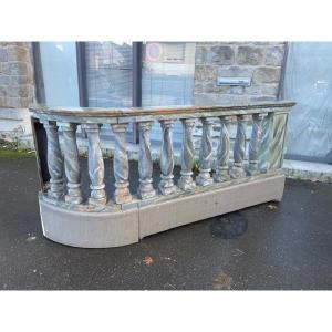 Turned Wooden Balustrade Painted In Faux Marble