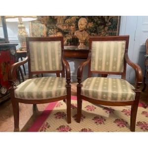 Paire de fauteuils en acajou début 19 ème