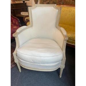 Bergère en bois mouluré etsculpté d'époque Louis XVI