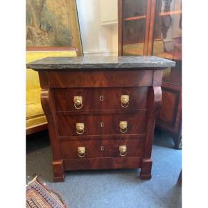 Small Mahogany Chest Of Drawers From The Restoration Period