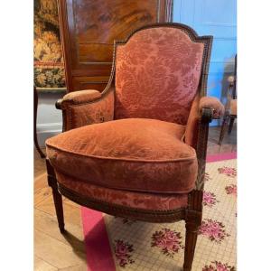 Louis XVI-era Natural Wood Bergère Chair