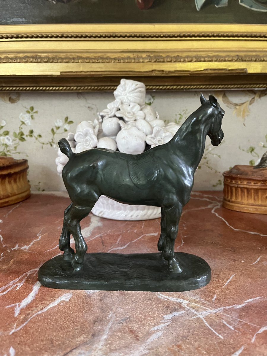 Gaston d'Illiers, Bronze Horse-photo-2