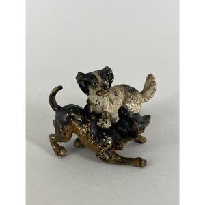 Vienna Bronze, Dog