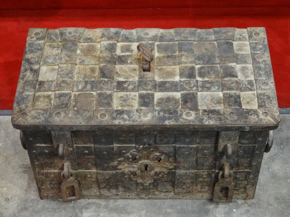 Corsair's Chest Decorated With Sirens Nuremberg High Period 17th Century -photo-7